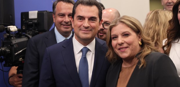 Ο Κώστας Σκρέκας νέος Γραμματέας 